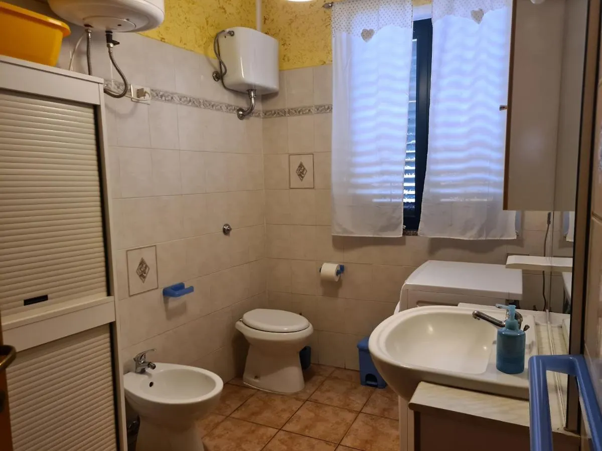 Casa vacanze Casa in centro Villa SantʼAntìoco